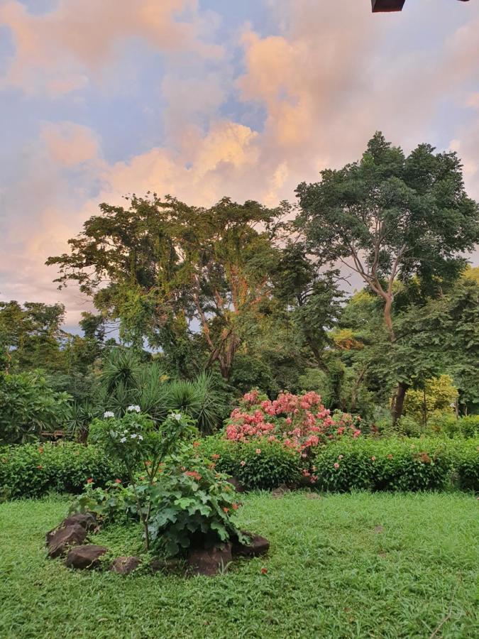 El Encanto Garden Hotel Santa Cruz 외부 사진